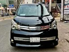 Toyota Noah GS Sports 2011