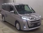 Toyota Noah Gz. Grade. grey 2022