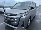 Toyota Noah HYB 1DR PWR 62000KM 2022