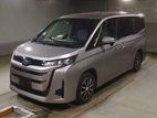 Toyota Noah HYB 4.5POINT/48000KM 2023
