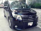 Toyota Noah HYBRID 1800 CC- 2015