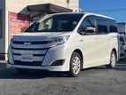 Toyota Noah Hybrid 2 Door power 2020