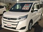 Toyota Noah Hybrid 2019