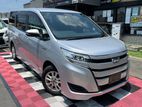 Toyota Noah Hybrid 2019