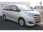 Toyota Noah Hybrid 2019