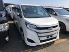 Toyota Noah Hybrid 2021
