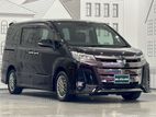 Toyota Noah hybrid 2021