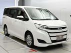 Toyota Noah hybrid 2021