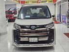 Toyota Noah hybrid 2024