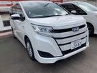 Toyota Noah Hybrid G 2019