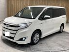 Toyota Noah Hybrid -G 2019