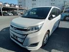 Toyota Noah HYBRID G PKG PEARL 2020