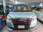 Toyota Noah HYBRID Loan 2017