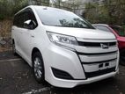 Toyota Noah Hybrid Pearl 2019