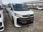 Toyota Noah Hybrid SZ Pearl New 2026