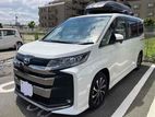 Toyota Noah Hybrid SZ-READY STOC 2022
