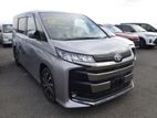 Toyota Noah Hybrid SZ Silver 2022