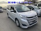 Toyota Noah Hybrid X 2019