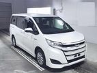 Toyota Noah Hybrid X 2019