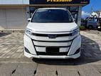 Toyota Noah Hybrid X 2019