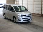 Toyota Noah Hybrid X 2019