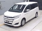 Toyota Noah Hybrid X 2019