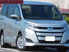 Toyota Noah HYBRID X 2019