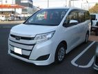 Toyota Noah HYBRID X 2020