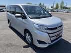 Toyota Noah Hybrid X 2020