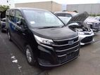 Toyota Noah HYBRID X 2D POWER 2020