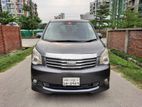 Toyota Noah Key start 2011