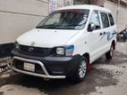 Toyota Noah KR-42 2005