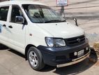 Toyota Noah KR-42 2005