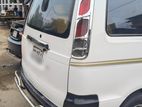 Toyota Noah KR42 2003