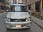 Toyota Noah KR42 2006