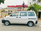Toyota Noah Kr42 GL SILVER 2006