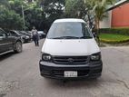 Toyota Noah Kr42 Low Floor 2006