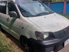 Toyota Noah mid roof 2003