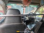 Toyota Noah noha KR42 2001