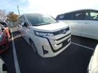 Toyota Noah NON HYB 1DRPOWER 2022