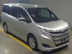 Toyota Noah Non hyb xl 2018