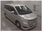 Toyota Noah Non Hybrid 2018