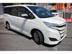 Toyota Noah Non Hybrid 2019