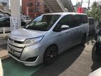 Toyota Noah Non Hybrid 2019