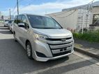 Toyota Noah NON HYBRID 2019