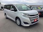 Toyota Noah Non Hybrid 2019