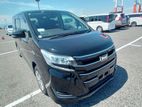 Toyota Noah non-hybrid 2020