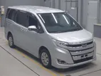 Toyota Noah Non Hybrid 2020