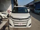 Toyota Noah Non Hybrid 8 Seat. 2019