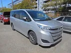 Toyota Noah Non Hybrid Grade R 2020